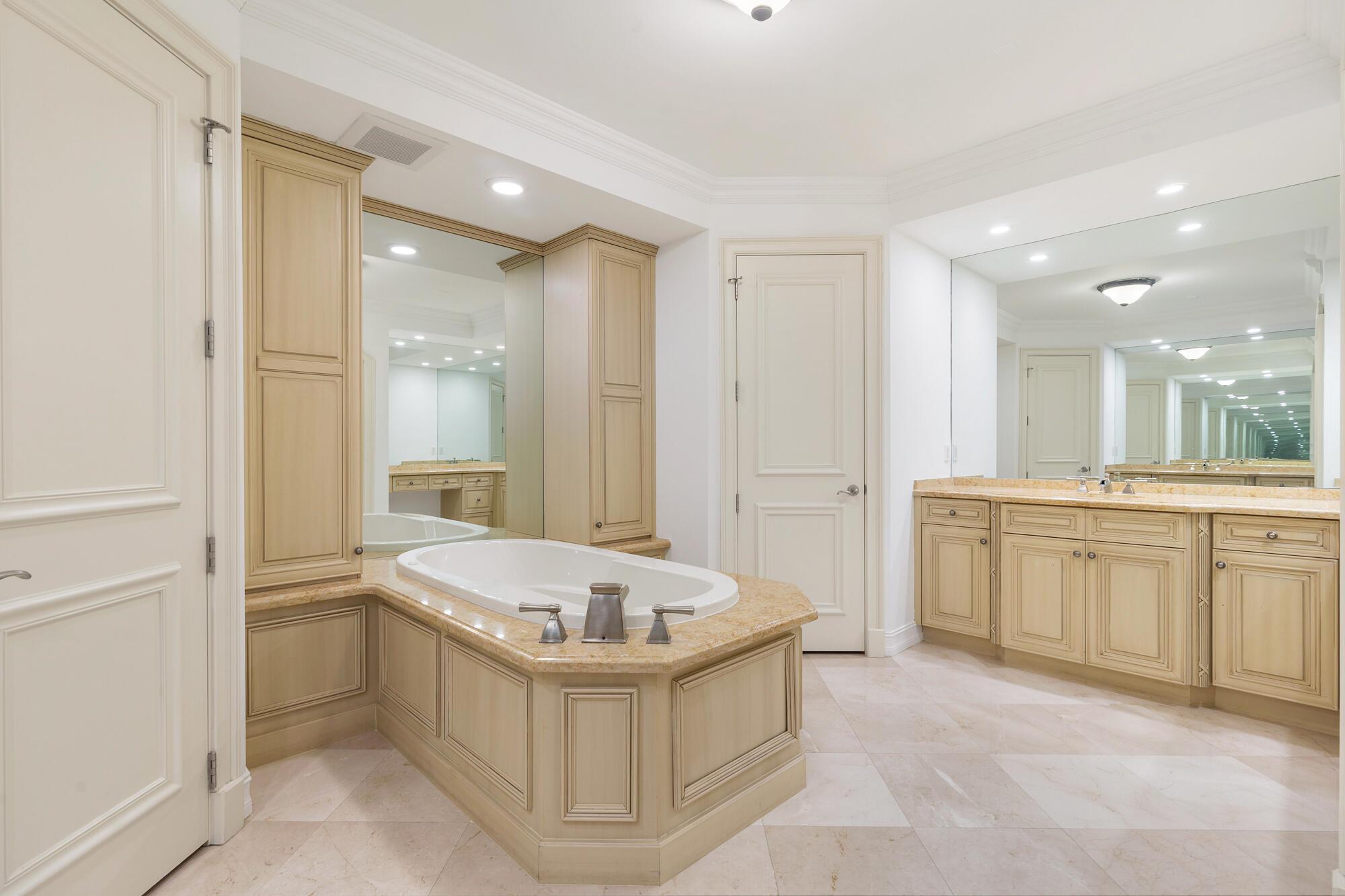 SOUTHLAND PARK - Residential