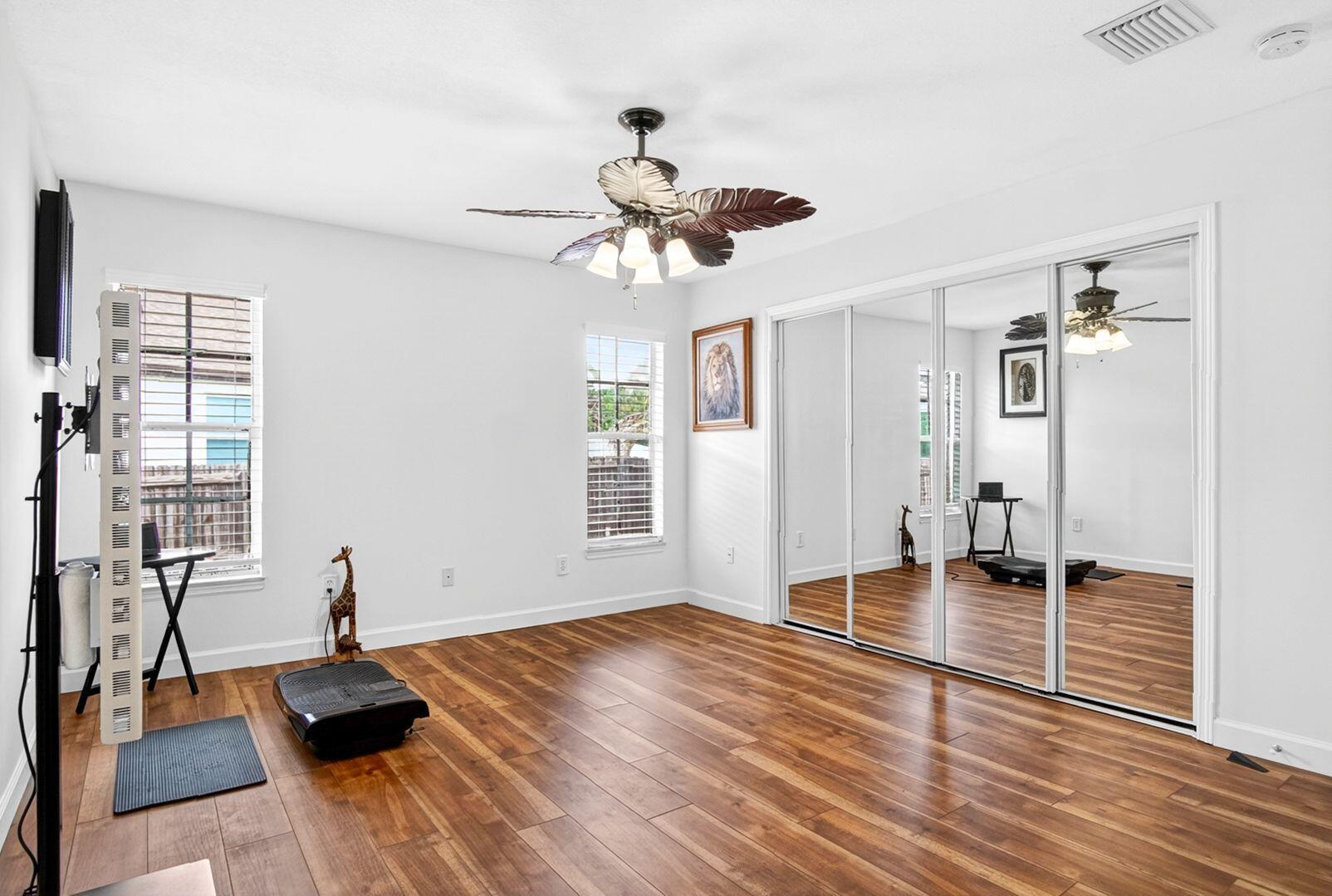 PORT ST LUCIE SECTION 8 - Residential