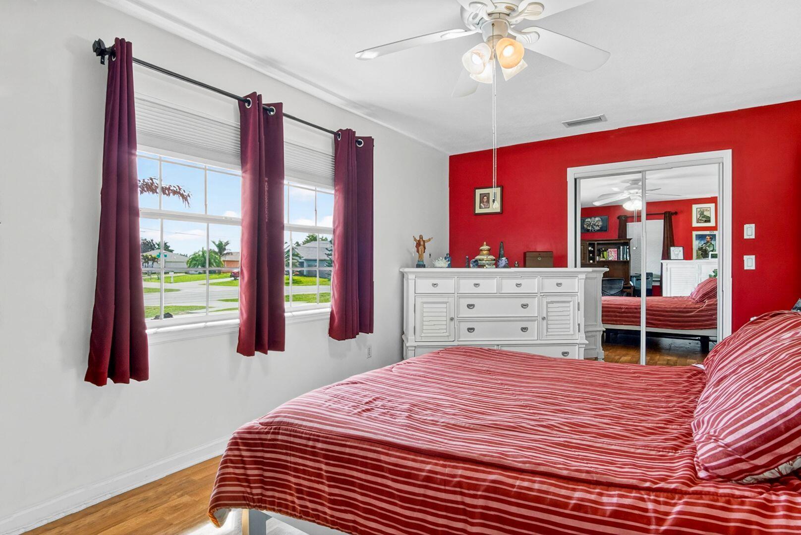 PORT ST LUCIE SECTION 8 - Residential