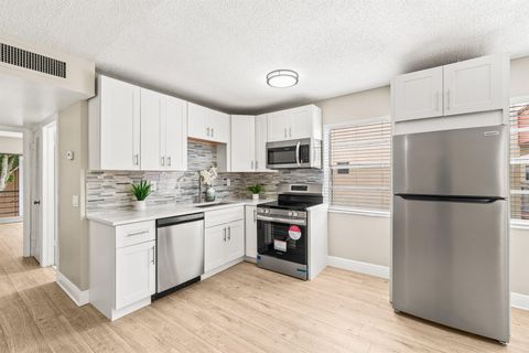 222 Piedmont E Delray Beach FL 33484