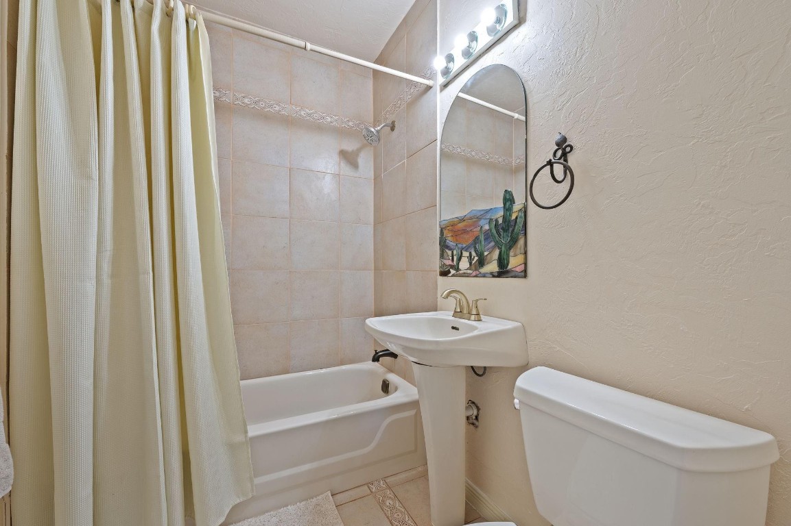 Look Homesites 3 39-37 B - Residential