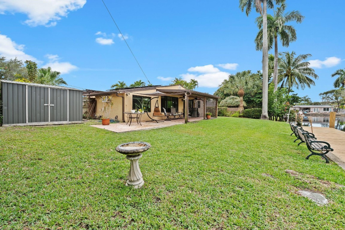 Look Homesites 3 39-37 B - Residential