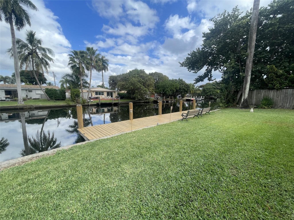 Look Homesites 3 39-37 B - Residential