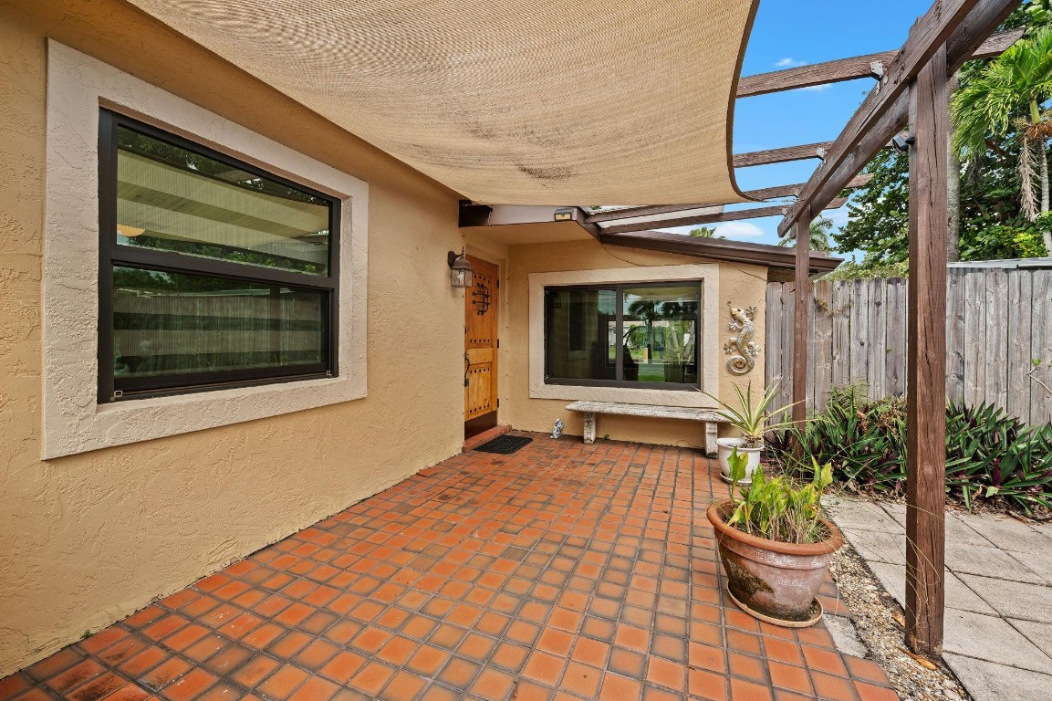 Look Homesites 3 39-37 B - Residential