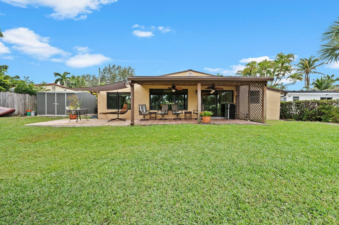 Look Homesites 3 39-37 B - Residential