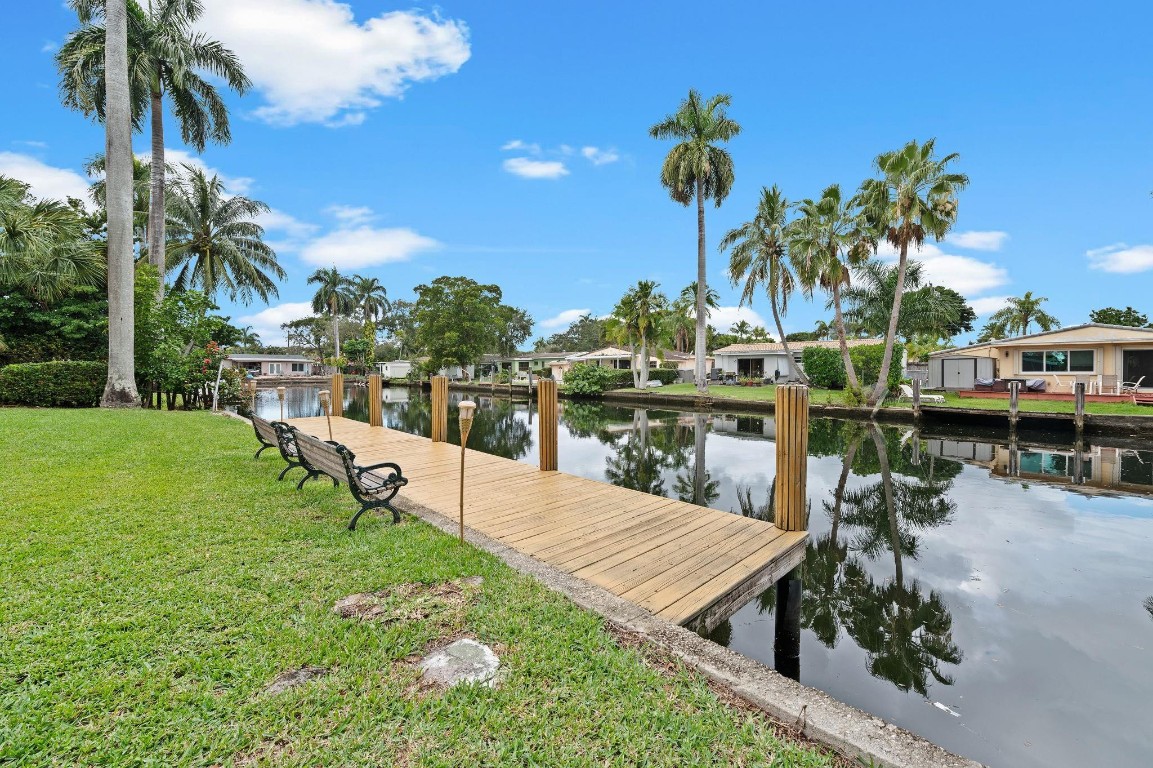 Look Homesites 3 39-37 B - Residential