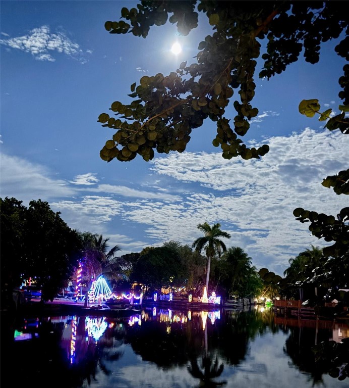 Look Homesites 3 39-37 B - Residential