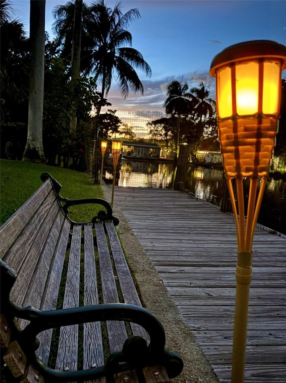 Look Homesites 3 39-37 B - Residential