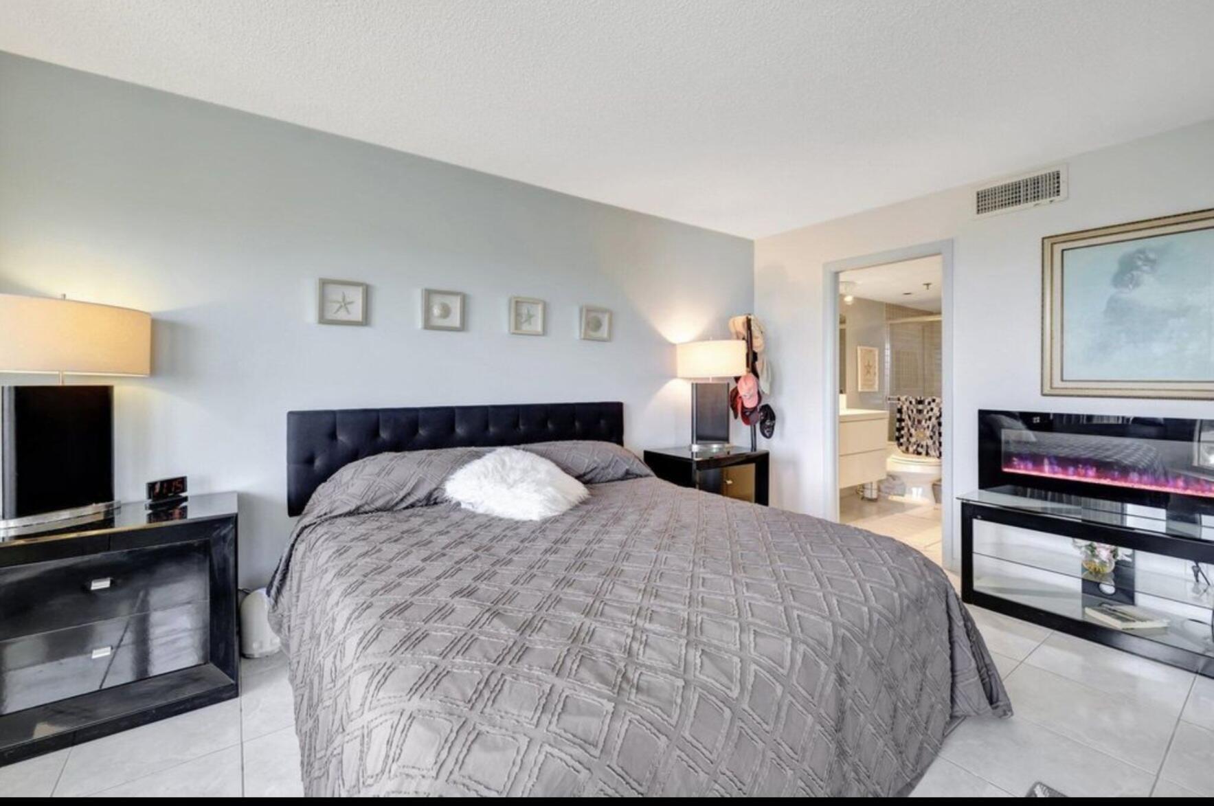 HIBISCUS-BY-THE-SEA - Residential