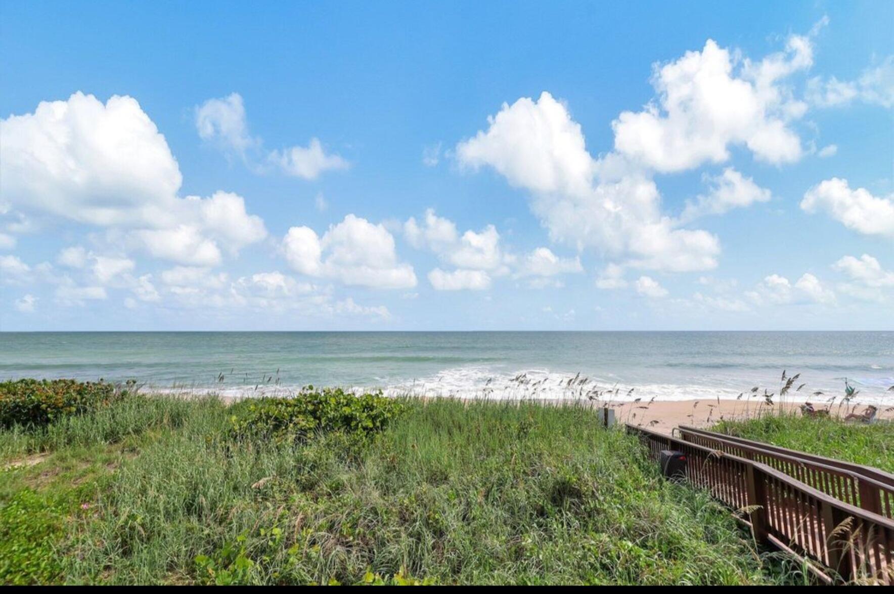 HIBISCUS-BY-THE-SEA - Residential