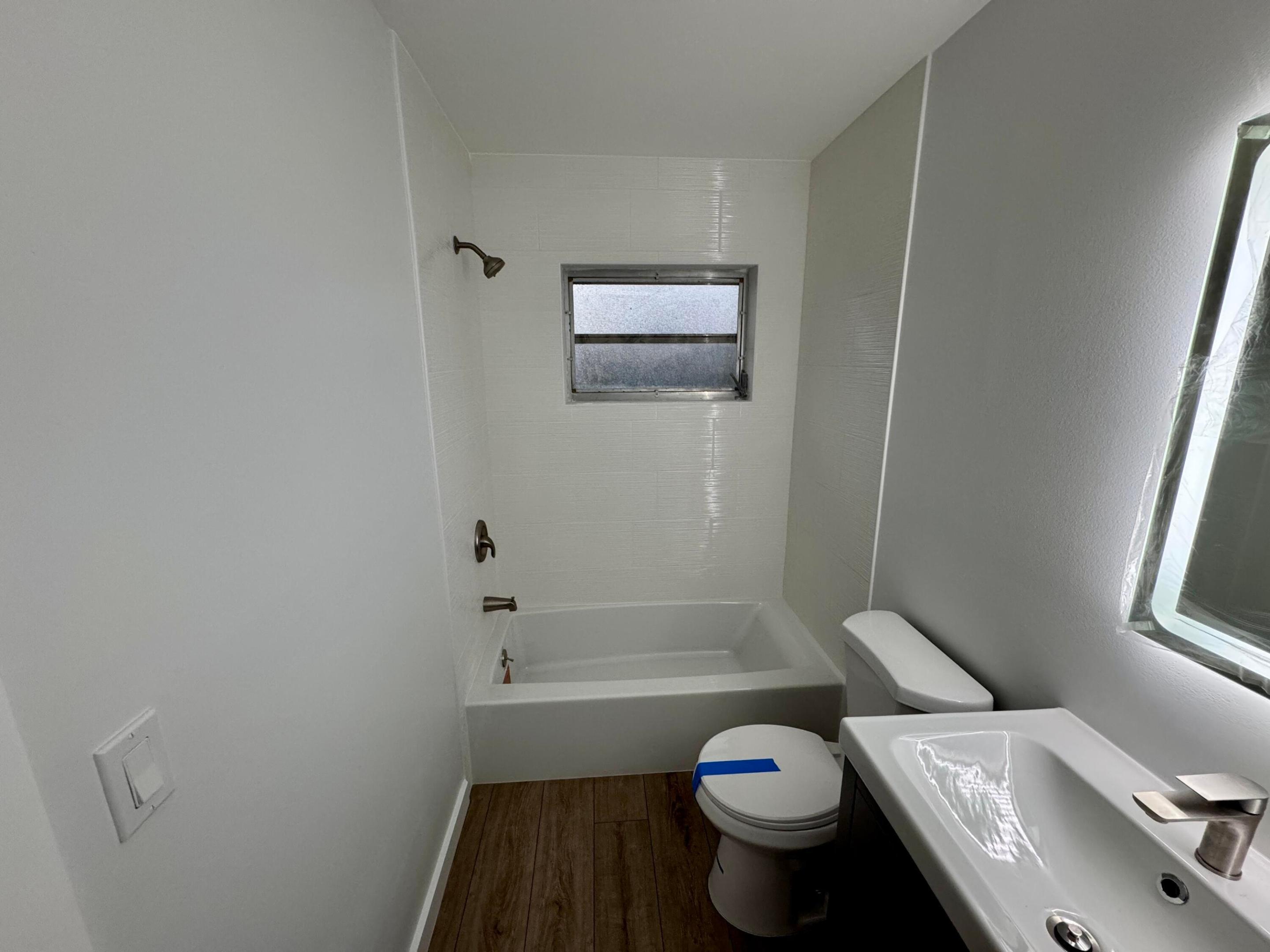 SAVANNAH'S CONDOMINIUM SECTION 1 PHASE 1-H - Residential