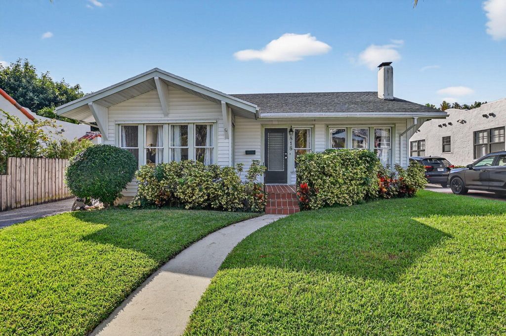 Photo of 818 Claremore Drive, West Palm Beach, FL 33401 (MLS # R11147155)