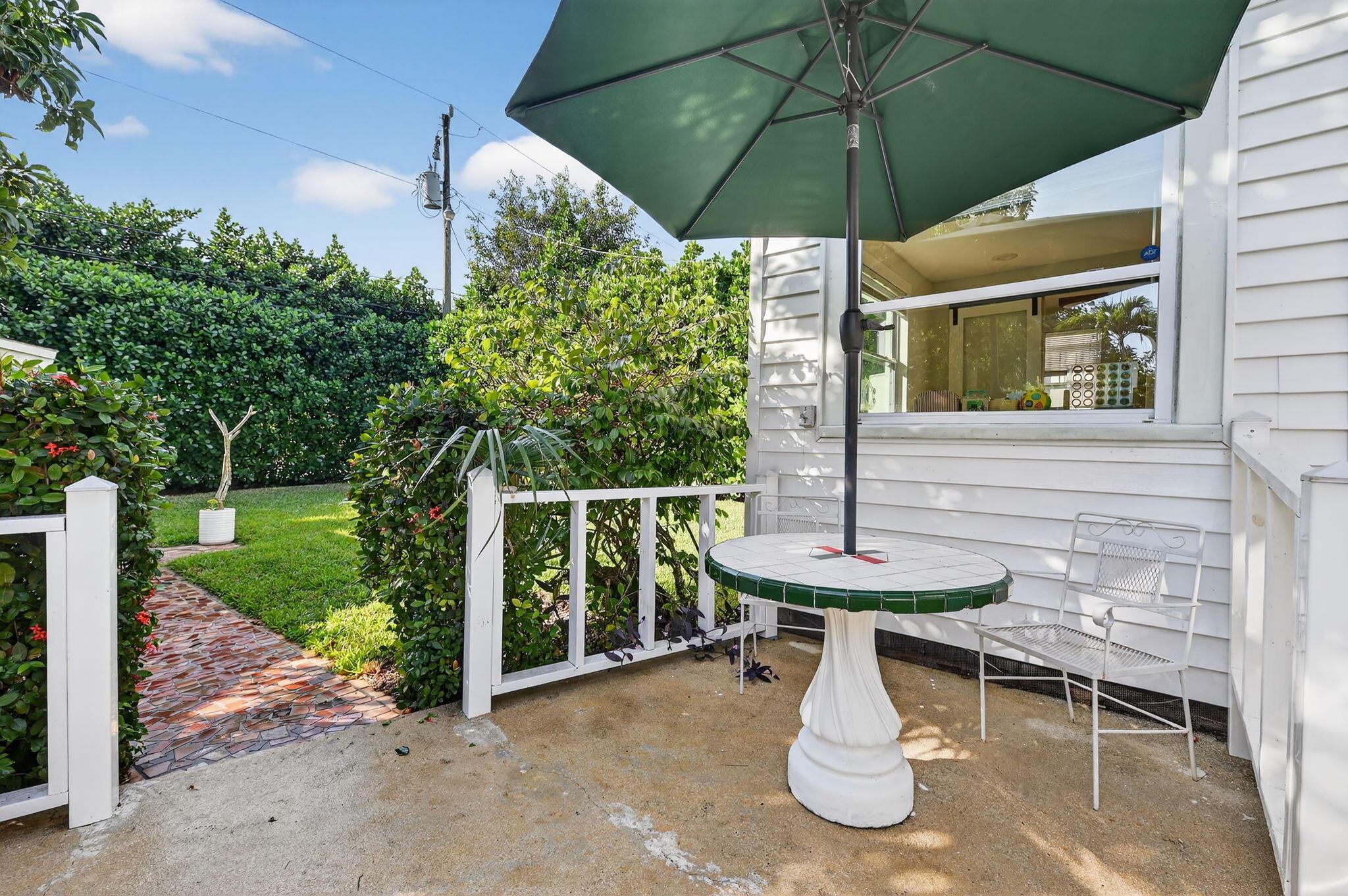 FLAMINGO PARK - Residential