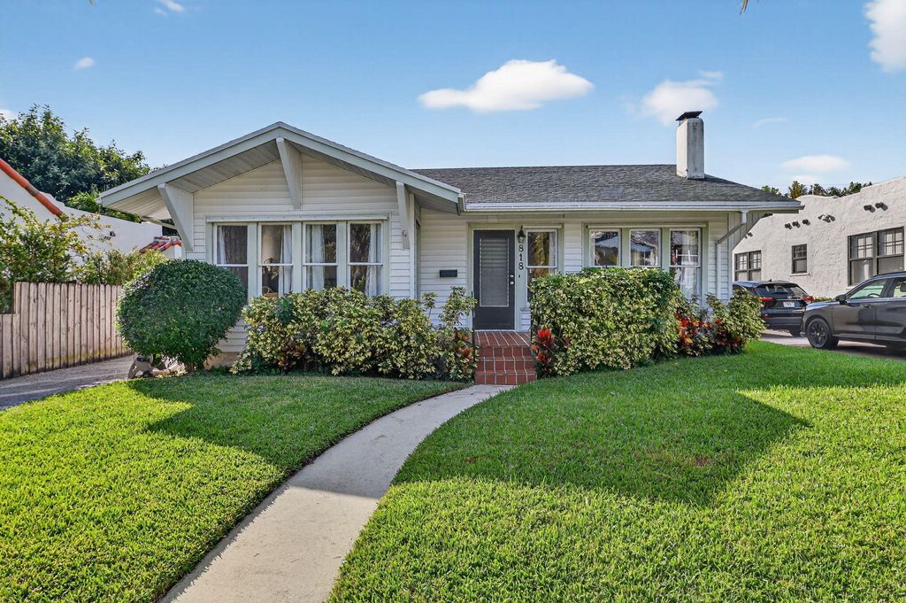 Photo of 818 Claremore Drive, West Palm Beach, FL 33401 (MLS # R11147155)