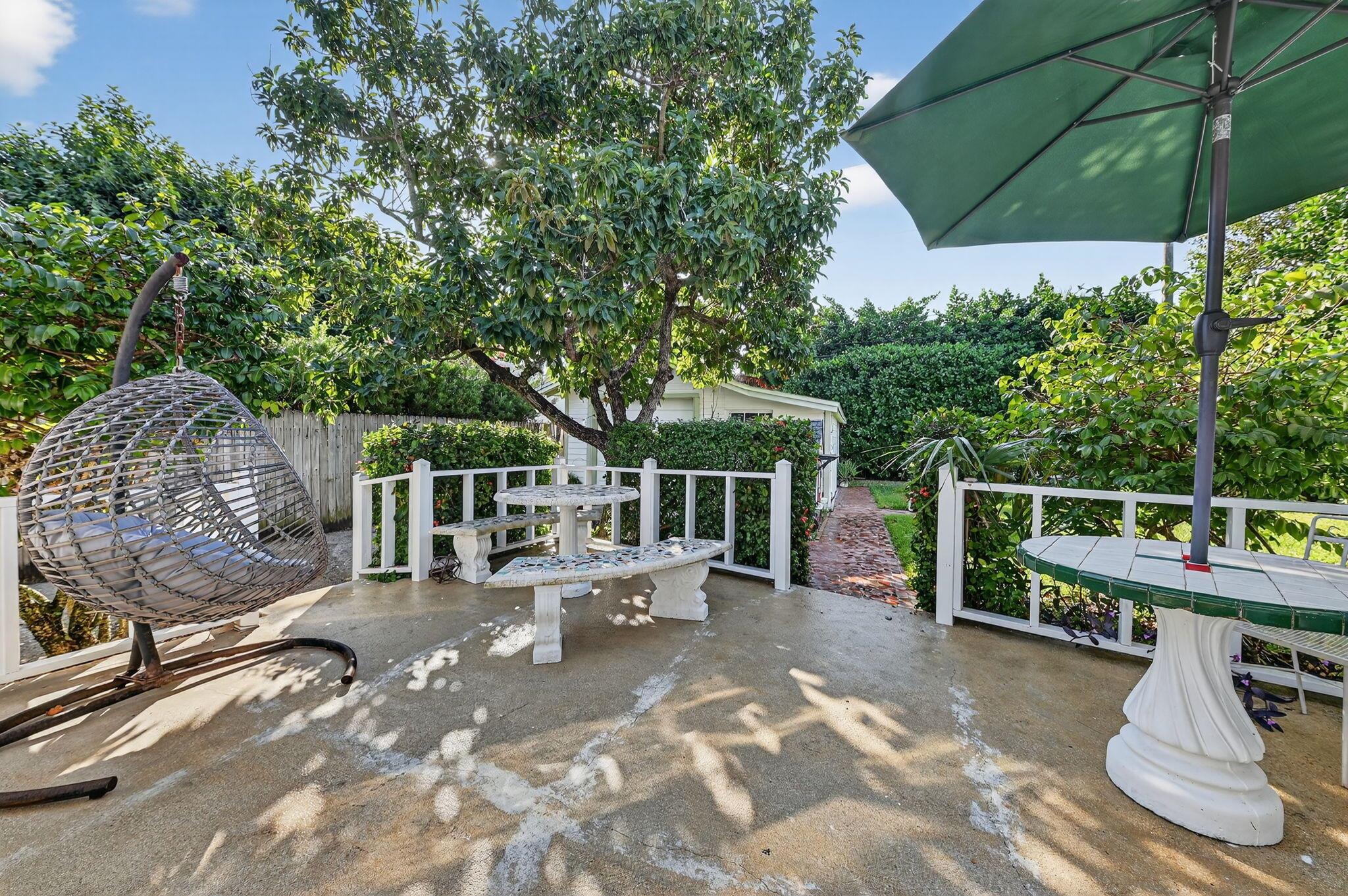 FLAMINGO PARK - Residential