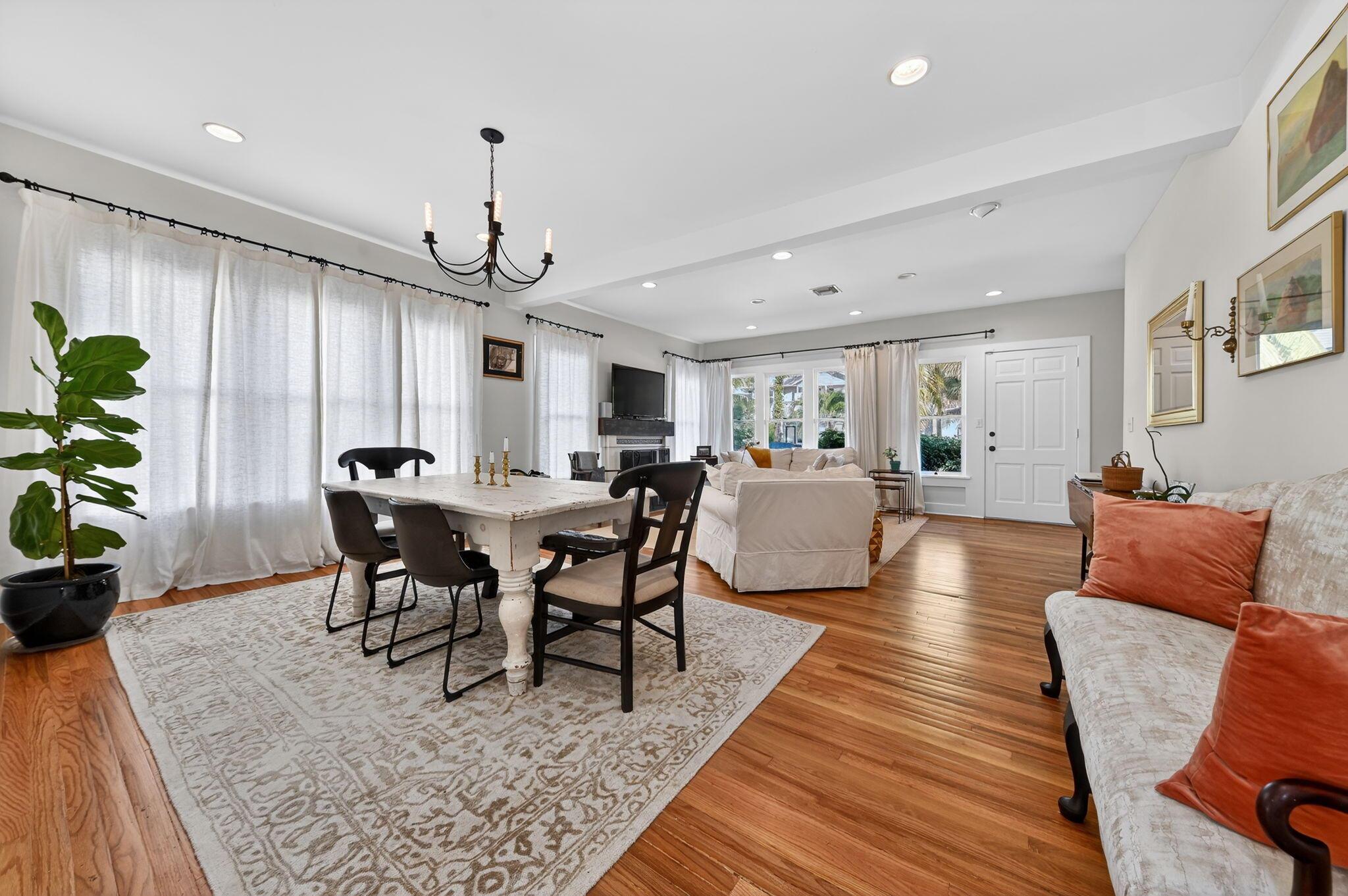 FLAMINGO PARK - Residential