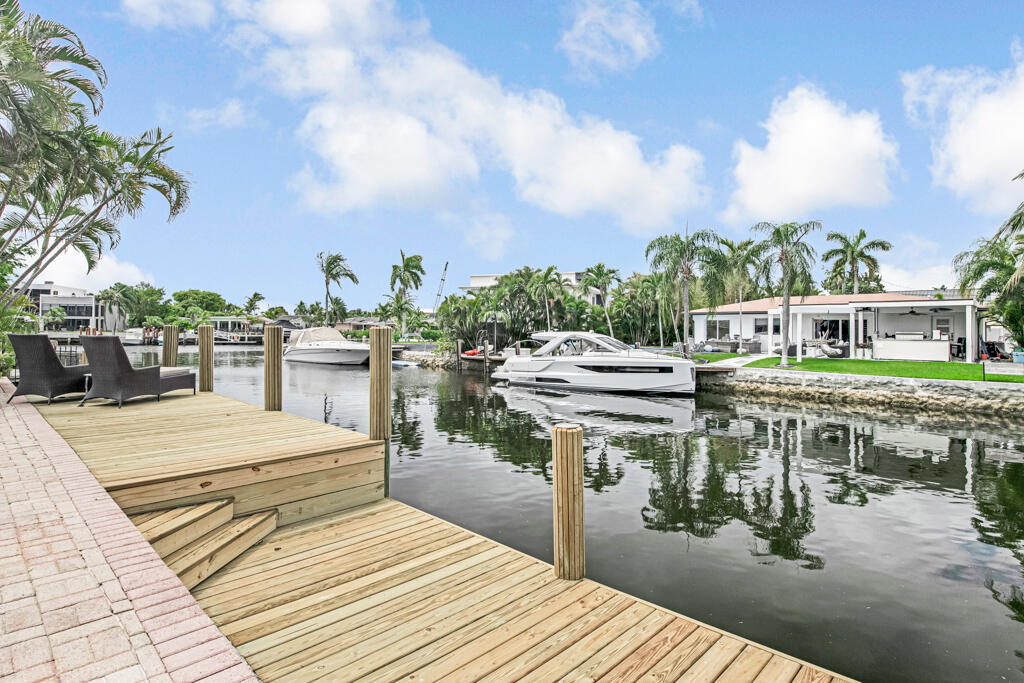 SNUG HARBOR SEC FOUR - Residential