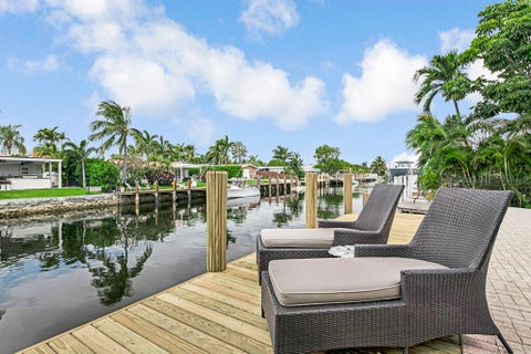 Tiny photo for 491 SE 16th Avenue, Pompano Beach, FL 33060 (MLS # B26021905)