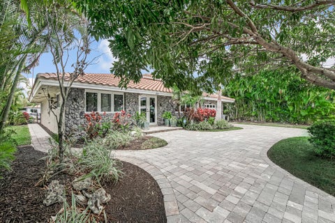 Tiny photo for 491 SE 16th Avenue, Pompano Beach, FL 33060 (MLS # B26021905)