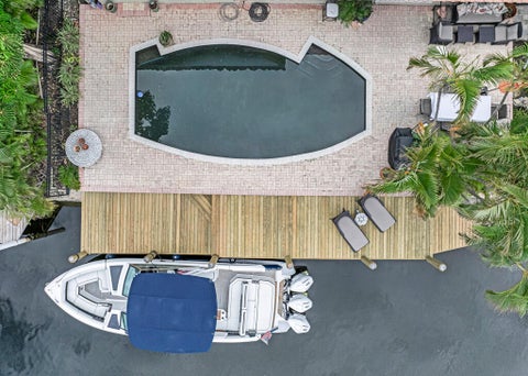 Tiny photo for 491 SE 16th Avenue, Pompano Beach, FL 33060 (MLS # B26021905)