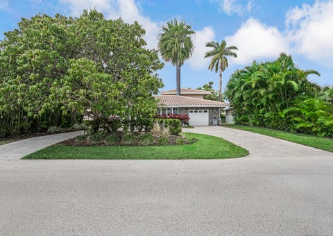 Tiny photo for 491 SE 16th Avenue, Pompano Beach, FL 33060 (MLS # B26021905)