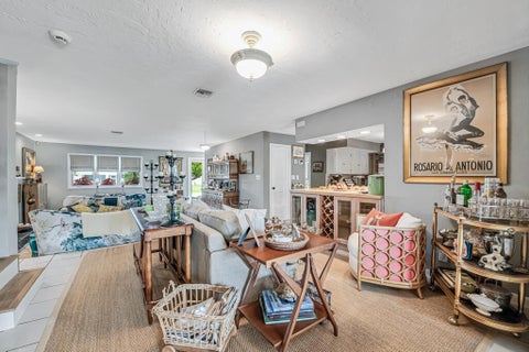 Tiny photo for 491 SE 16th Avenue, Pompano Beach, FL 33060 (MLS # B26021905)