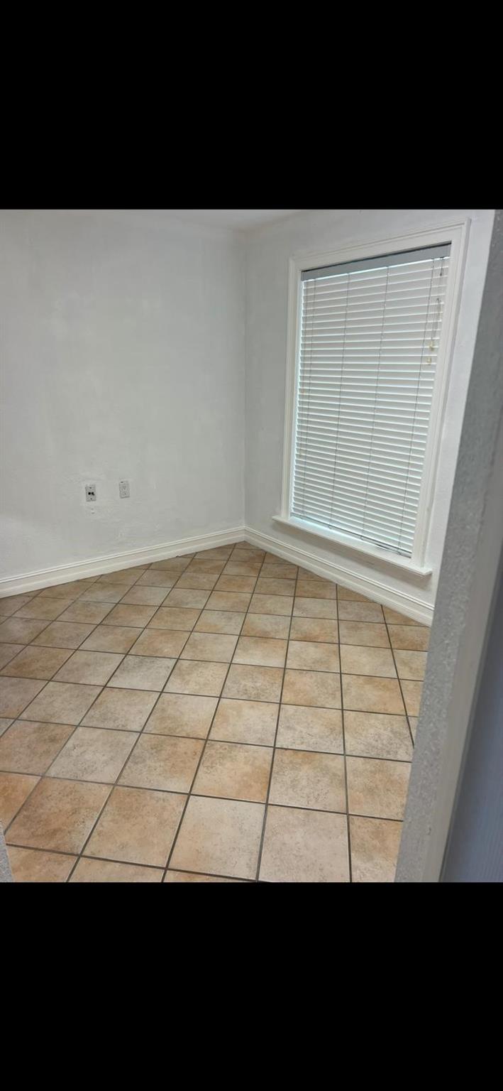 24 52 41 - Residential Income