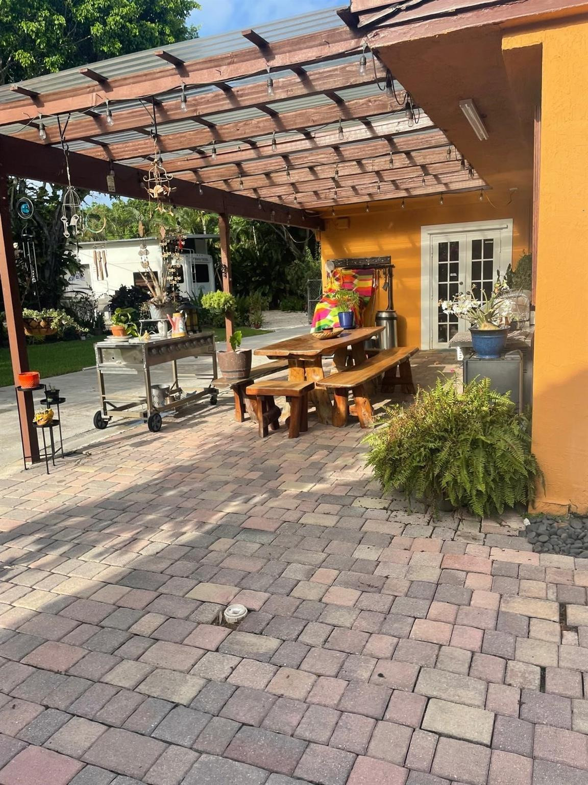 24 52 41 - Residential Income