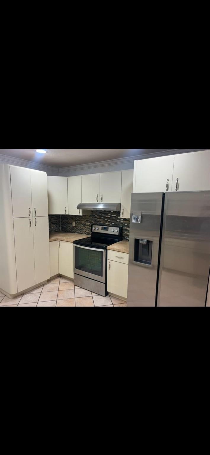 24 52 41 - Residential Income