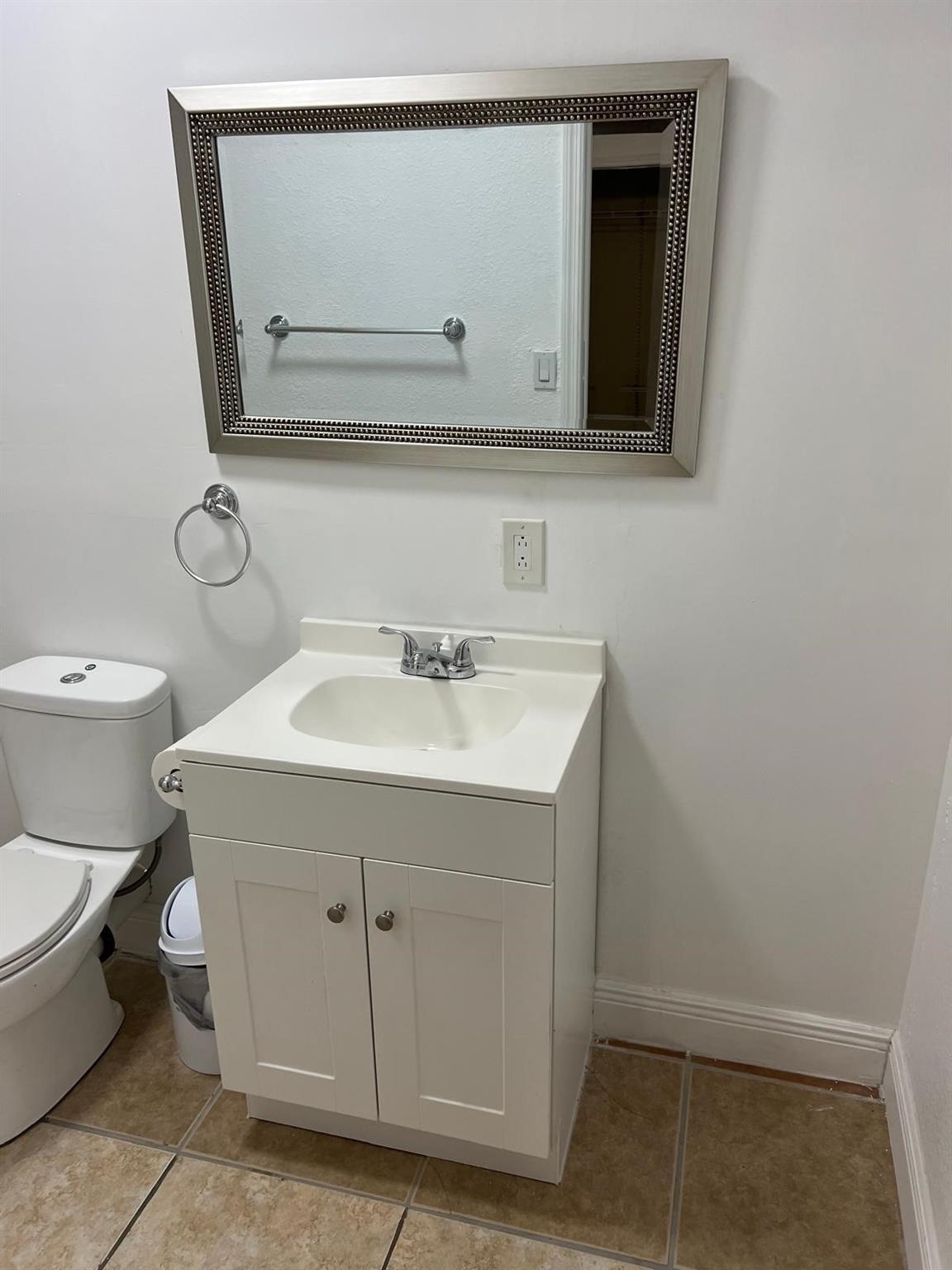 24 52 41 - Residential Income