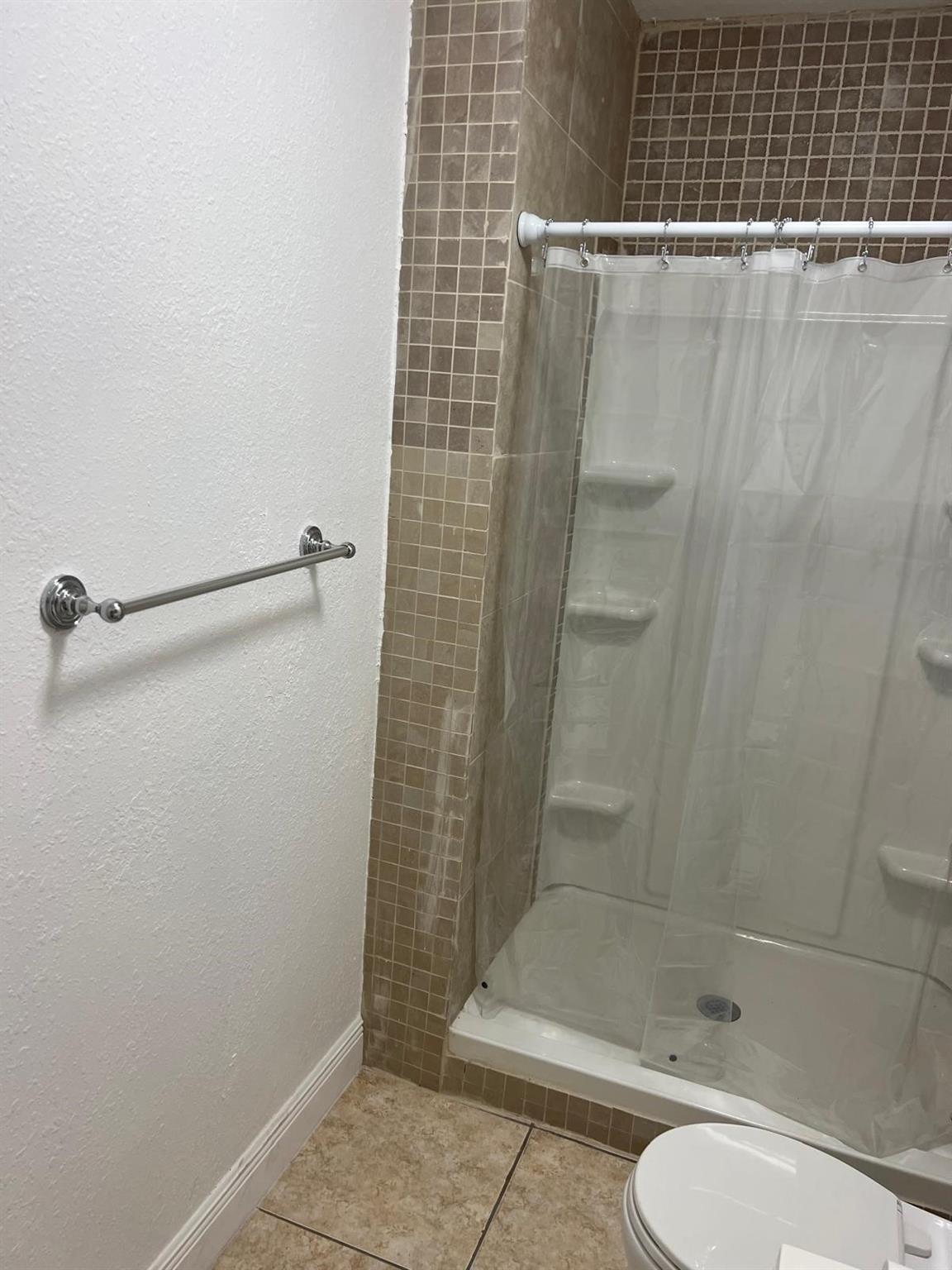 24 52 41 - Residential Income