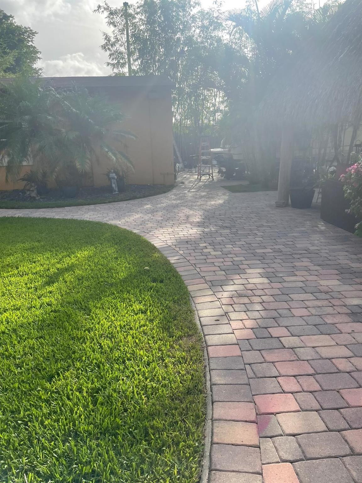 24 52 41 - Residential Income