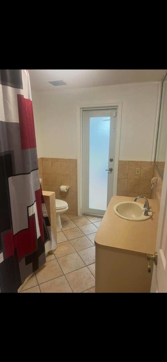 24 52 41 - Residential Income