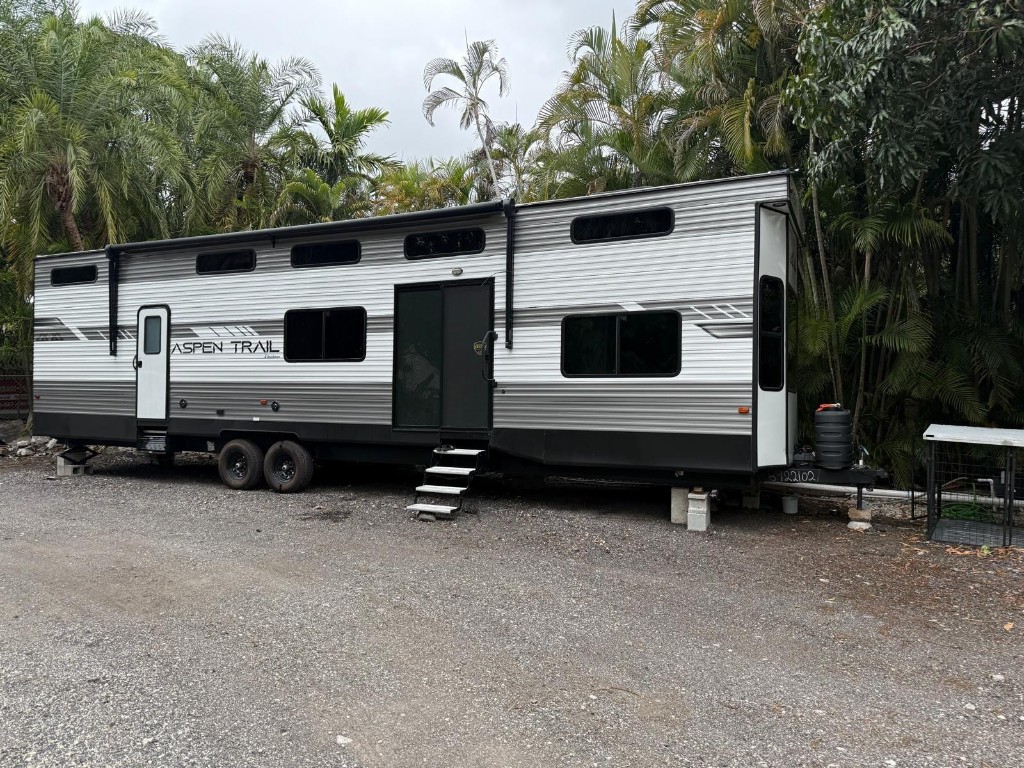 24 52 41 - Residential Income