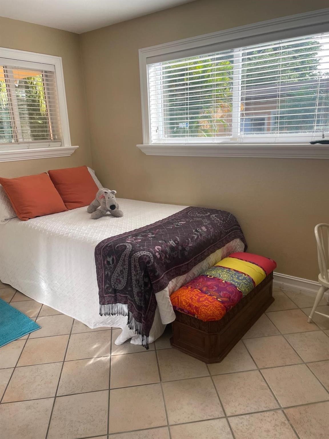 24 52 41 - Residential Income