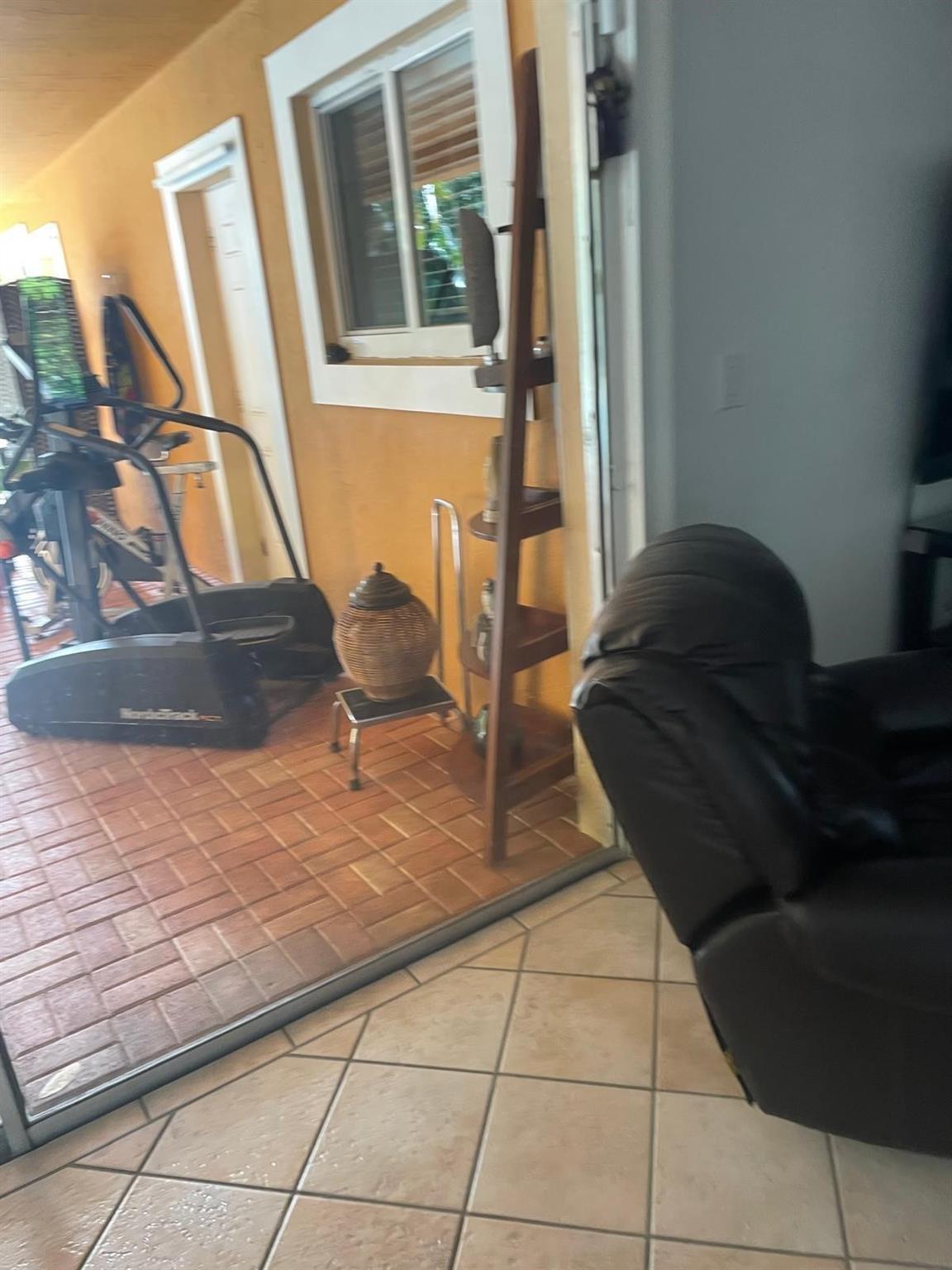 24 52 41 - Residential Income