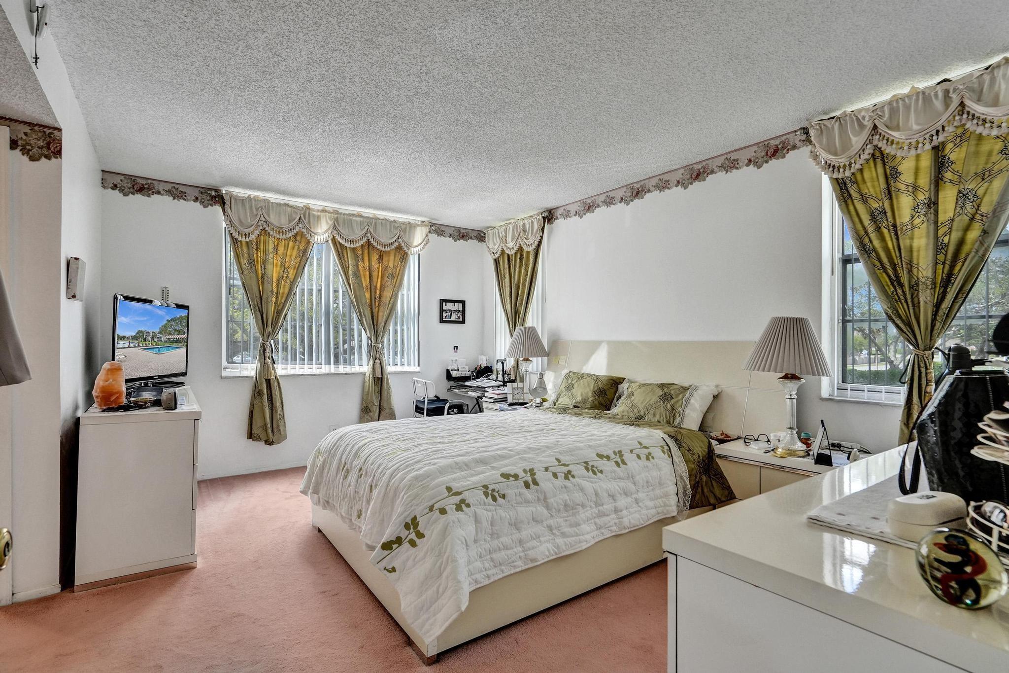 POINCIANA - Residential
