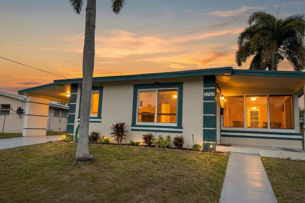 Photo of 2757 SW 7th Street, Fort Lauderdale, FL 33312 (MLS # B26012320)