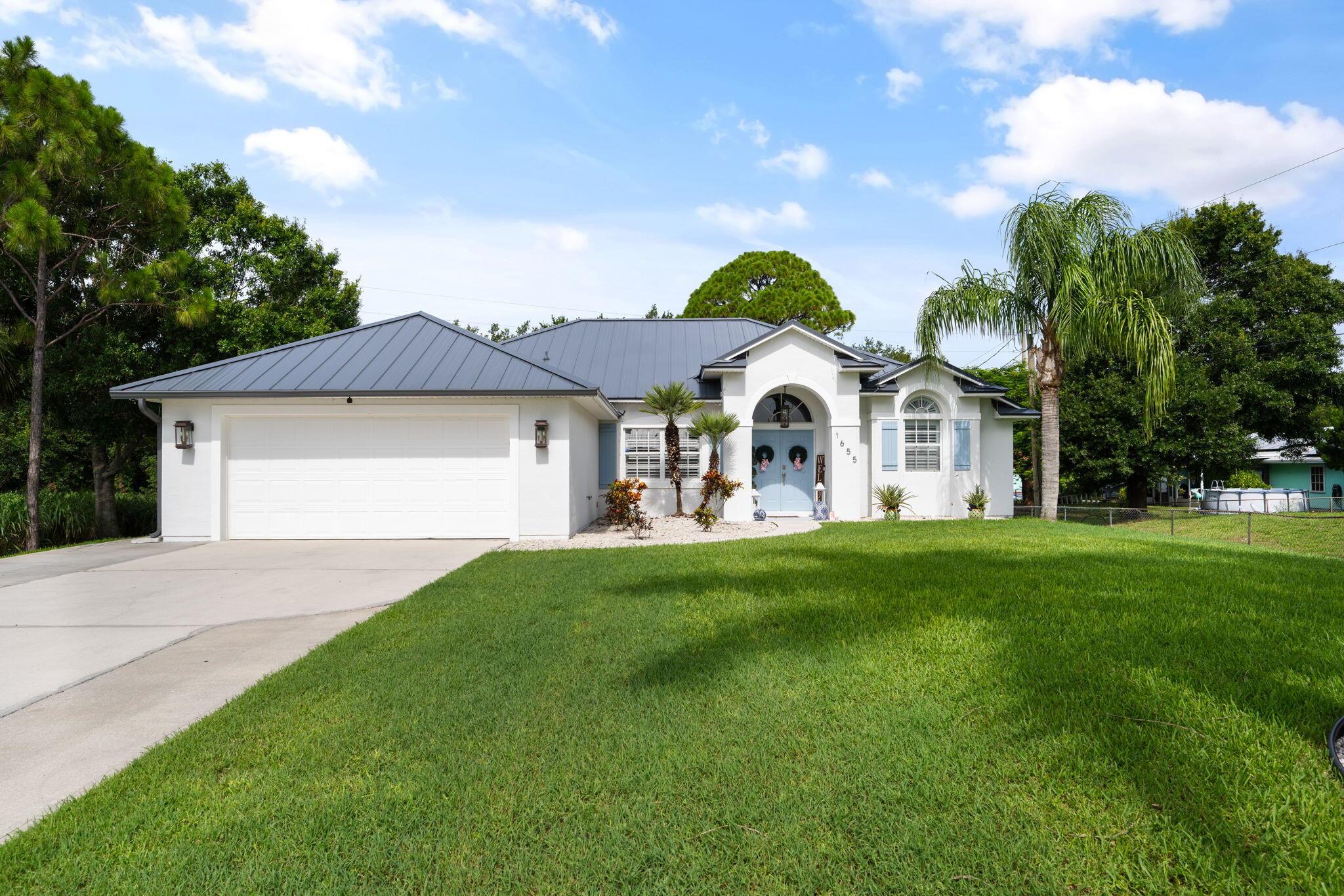 1655 4th Avenue SW, Vero Beach, FL, 32962/$425,000 1 1655 4th Avenue SW