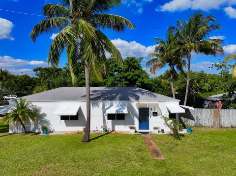 416 11th Avenue S Lake Worth Beach FL 33460