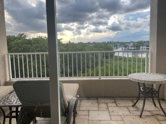 TOSCANA WEST CONDO - Residential