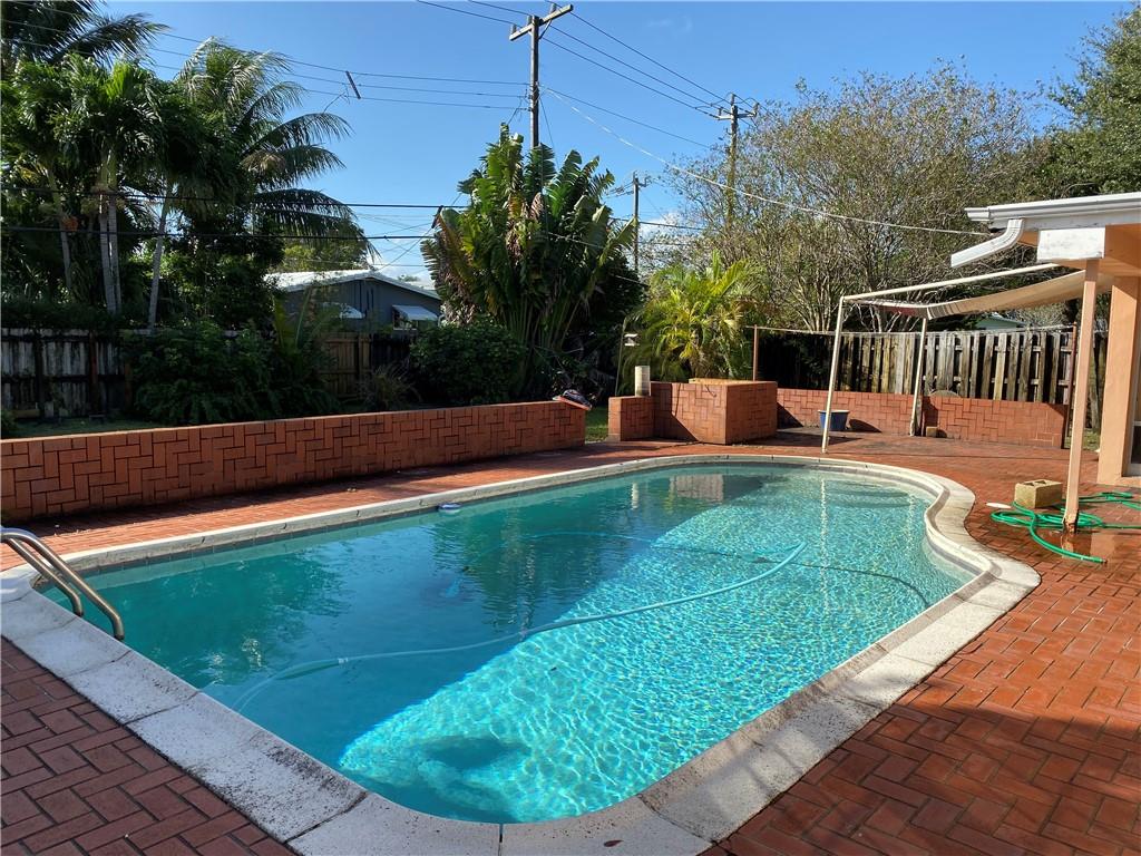 Lloyd Estates 25-47 B - Residential