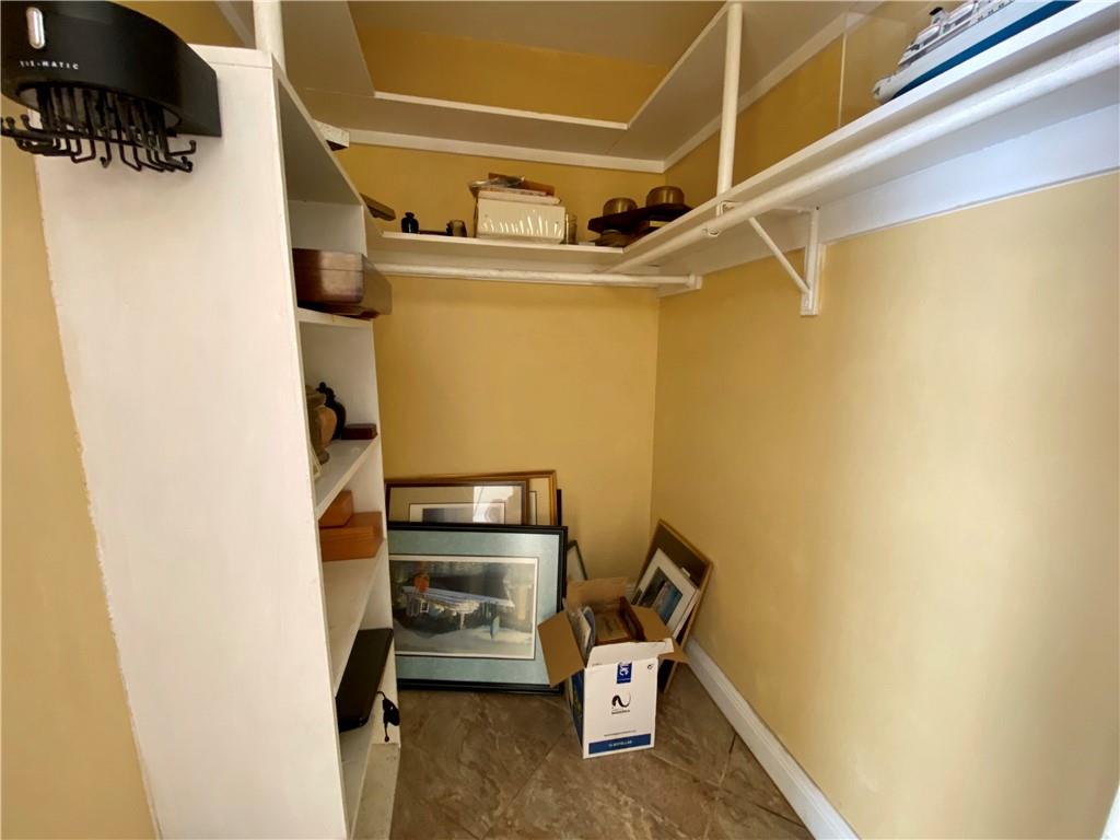 Lloyd Estates 25-47 B - Residential