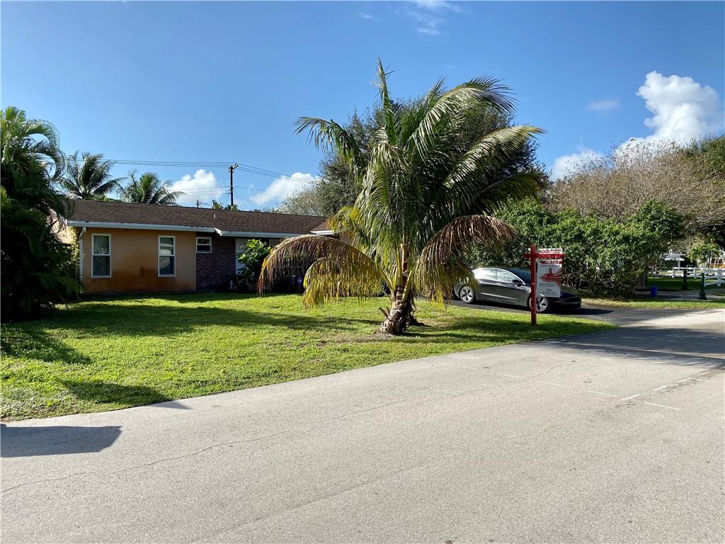 Lloyd Estates 25-47 B - Residential