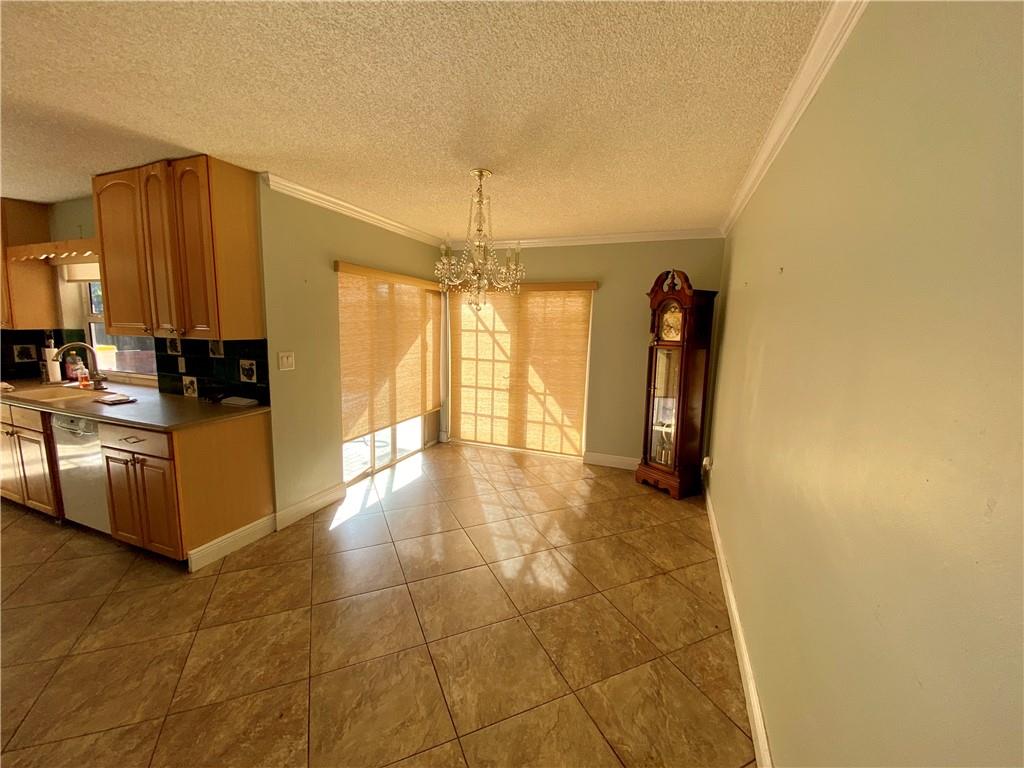 Lloyd Estates 25-47 B - Residential