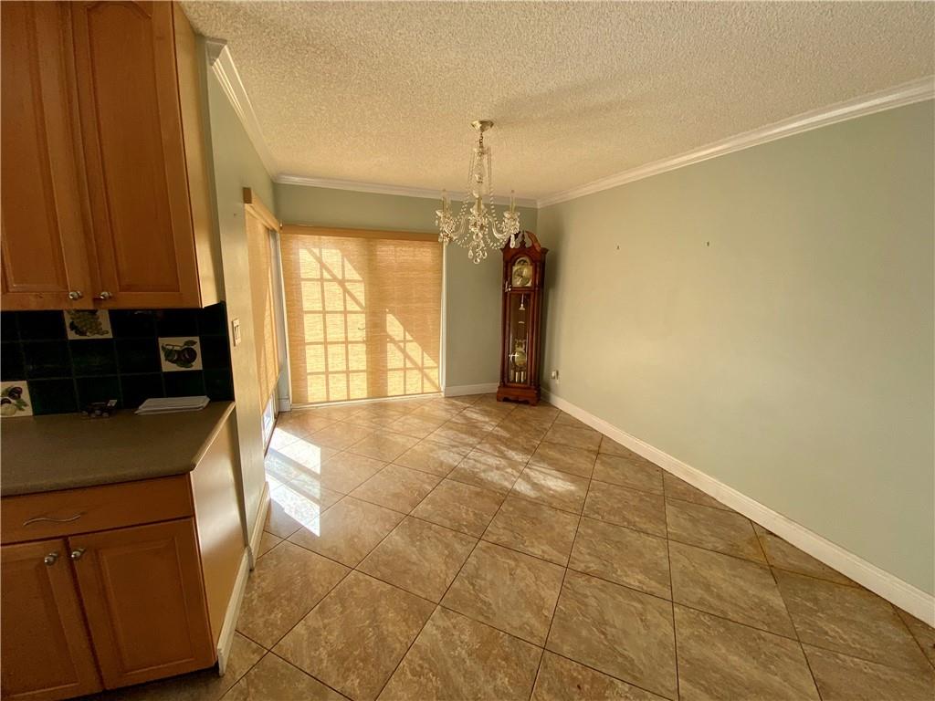 Lloyd Estates 25-47 B - Residential