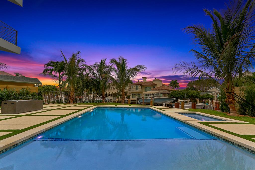 Lake Rogers Isle - Residential