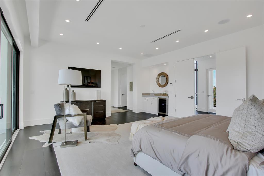 Lake Rogers Isle - Residential