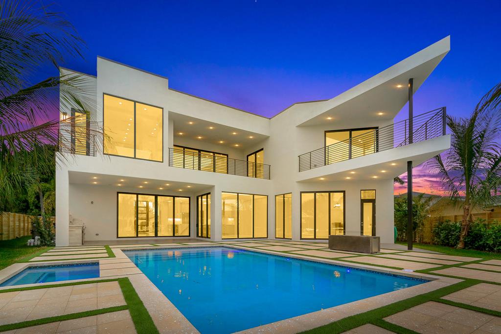 Lake Rogers Isle - Residential