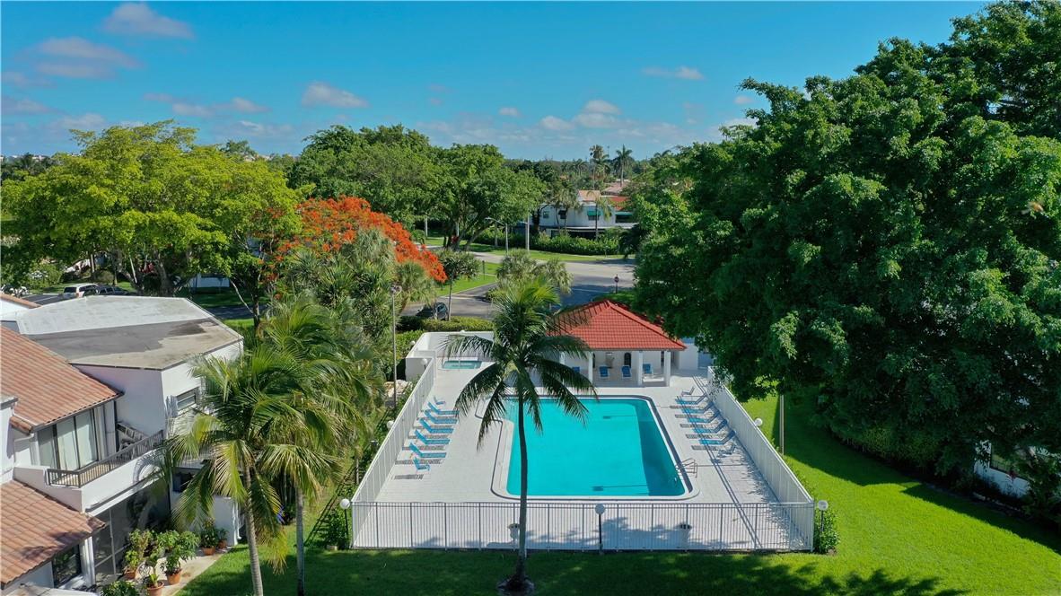 Deer Pointe Yorkville - Residential